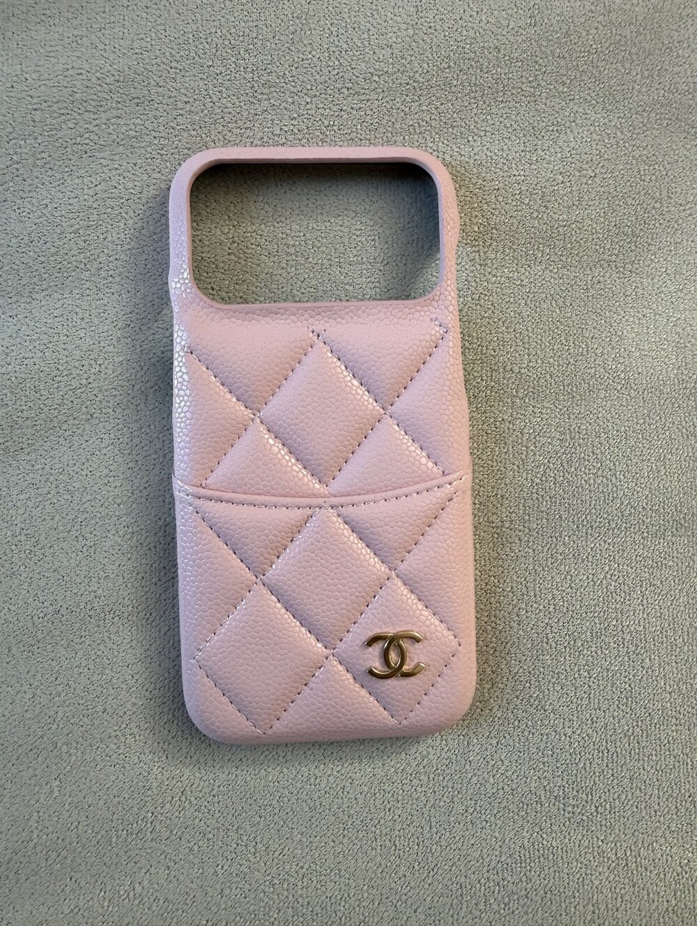 17 Pro Max Pink Leather iPhone Case With Card Holder